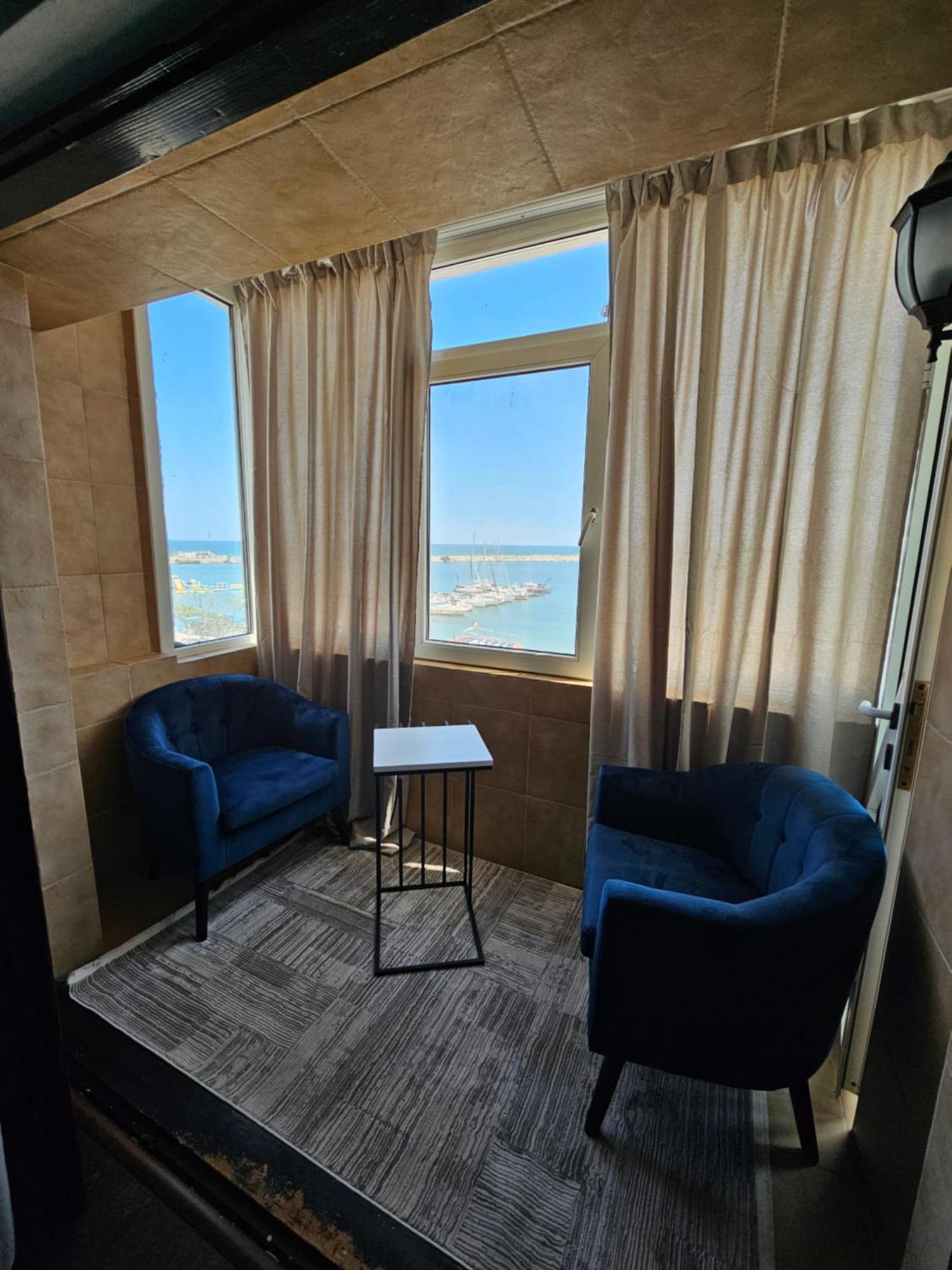 Апартаменты Blue Marina Sea View Мангалия Экстерьер фото
